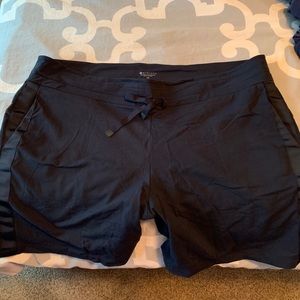 Athleta Metro Grosgrain Women’s Shorts - Navy 2X